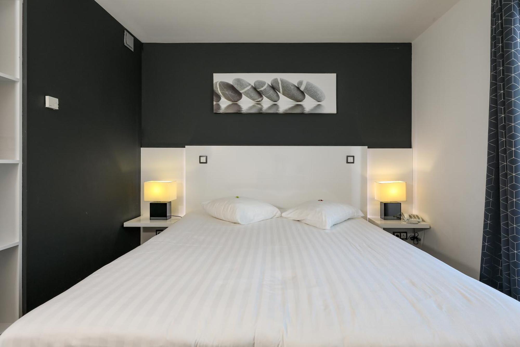 Hotel Bo Rivage Neufchateau Ngoại thất bức ảnh