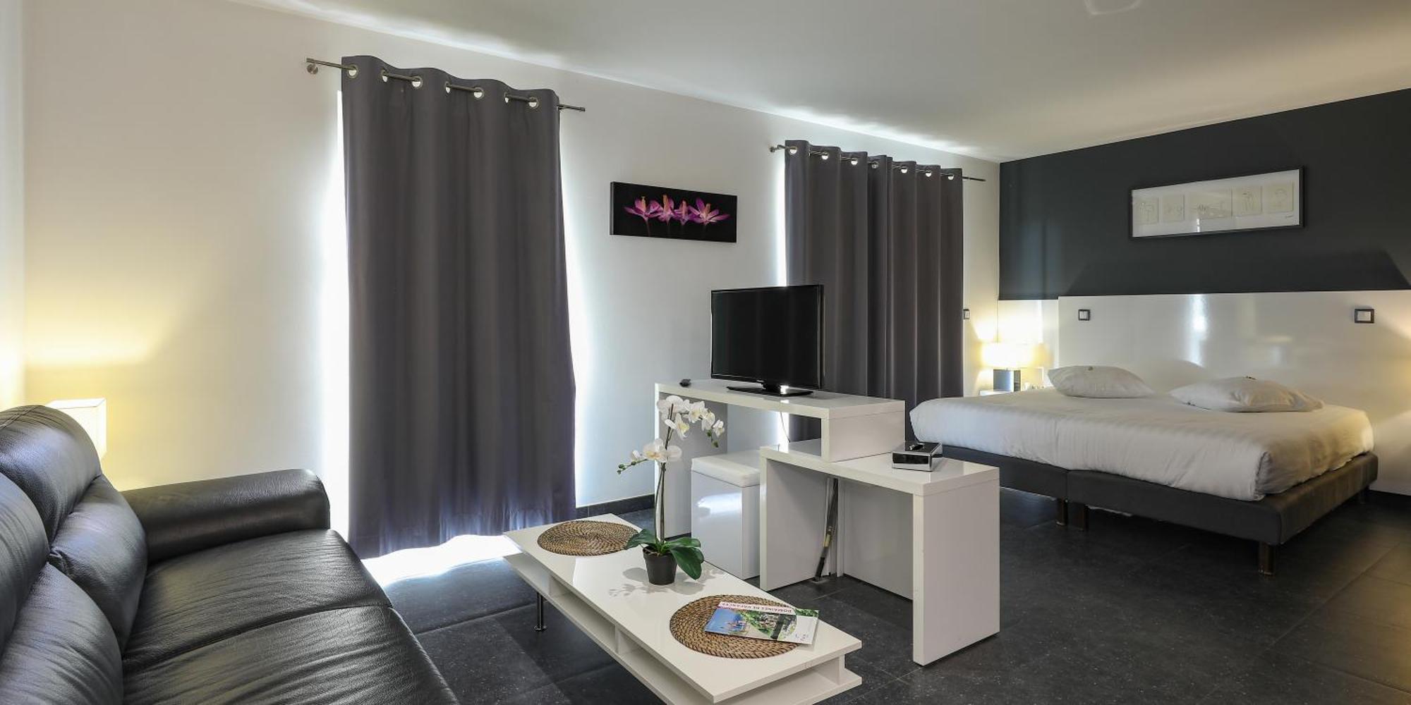 Hotel Bo Rivage Neufchateau Ngoại thất bức ảnh